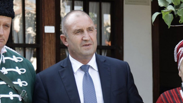 Румен Радев стартира консултации с парламентарно представените партии за съставяне