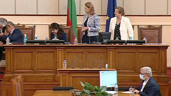 Соня Колтуклиева за Рашков и Атанасов: Дружески прегърнати са комунистически следовател и прокурор