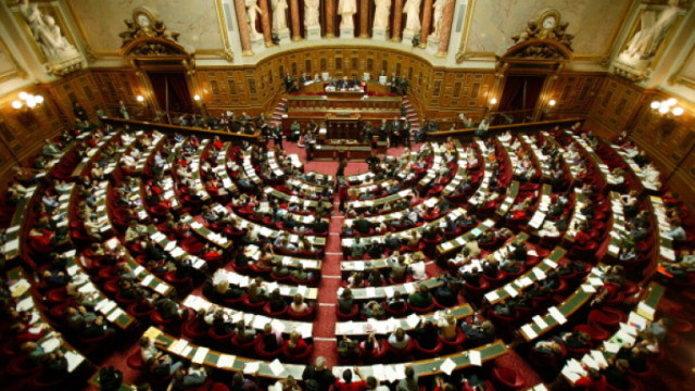 Горната камара на френския парламент Сенатът подкрепи законопроекта на