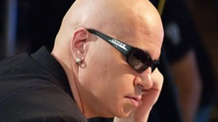 Важно е си и трябва да чуем него. Нормално е