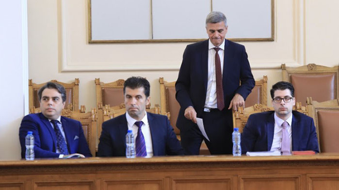 Стефан Янев през май заварил „притеснителна картина“