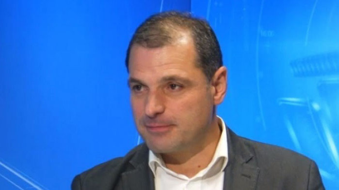 Правителството на Има такъв народ“ ще прилича на домоуправител в българска