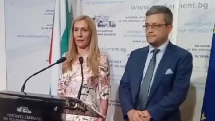 ГЕРБ искат Бойко Рашков да отговаря за привикване на учители в полицията