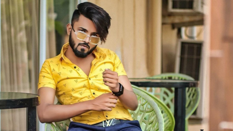 Неслучайно инфлуенсърите се наричат така. Идеята е да влияят на