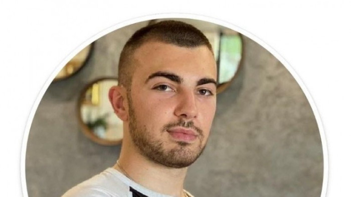 Младежите на ДБ започнаха да въвеждат нова мода в профилните