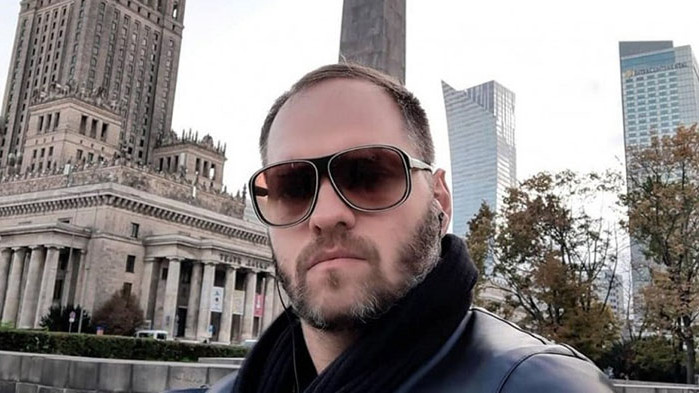 Пейзажът на пропагандата е винаги важна композиция, но особено интересно