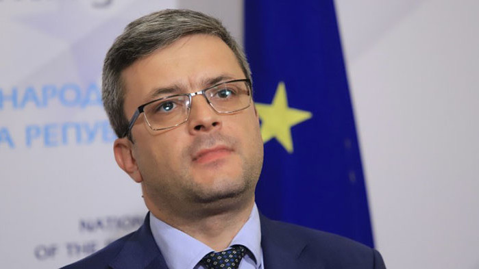 Депутатите дадоха приоритет на надпреварата в Токио Хората предпочитат Олимпиадата