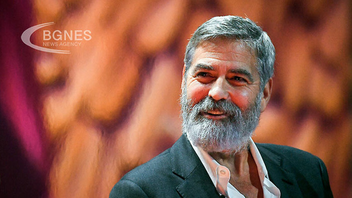 Джордж Клуни подкрепя италианците след наводненията