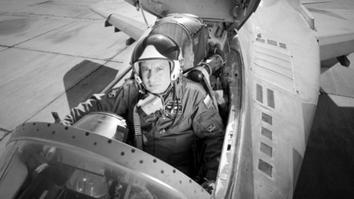 Все още черната кутия“ на разбилия се МиГ-29 не е