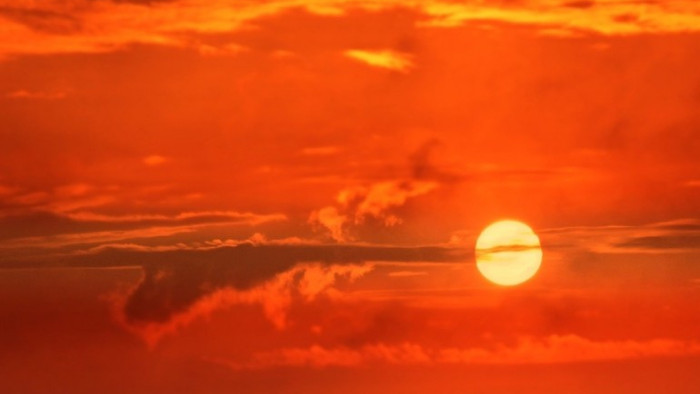 Над нормата ще бъдат средните температури през август. Най-ниските температури