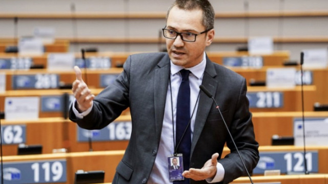 Българският представител в Европейския парламент Ангел Джамбазки с остър коментар