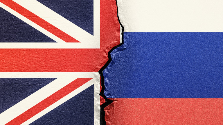 Лондон удари шефа на следствието на Русия и още 24 руснаци по закона "Магнитски"