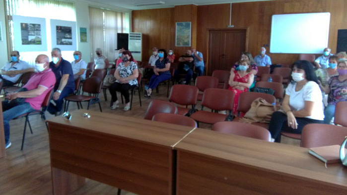 Народният представител от ГЕРБ Павел Христов се срещна с партийни активи в Аксаково и Провадия