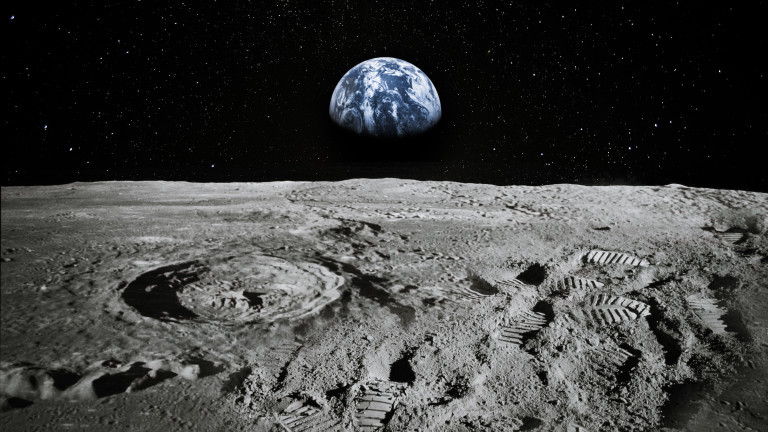 Луната, металните оксиди под повърхността й и как е възникнал естественият спътник на Земята