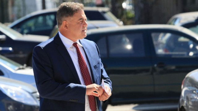 Ненчев предупреди десните да не се поставят в услуга на Радев