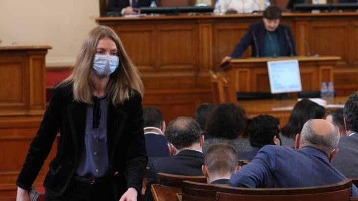 Милена Дамянова: Демокрацията не търпи хора, които бранят търговията с влияние