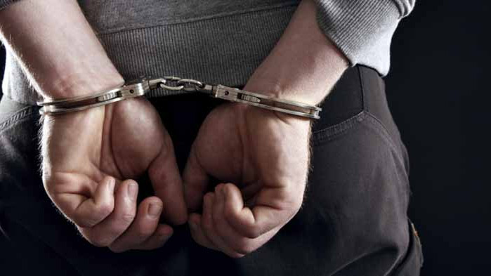 Арестуваха двама сводници при спецакция в Разград