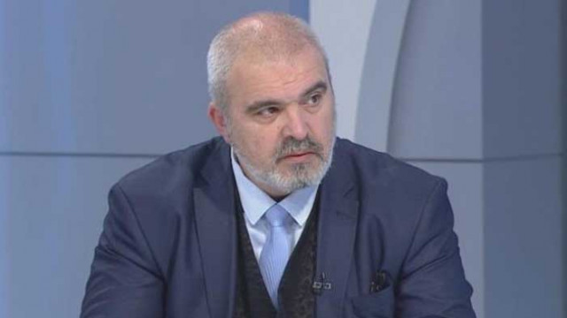 Манев за Цветанов: Не може да отиде на нито един от двата протеста, защото не го искат никъде
