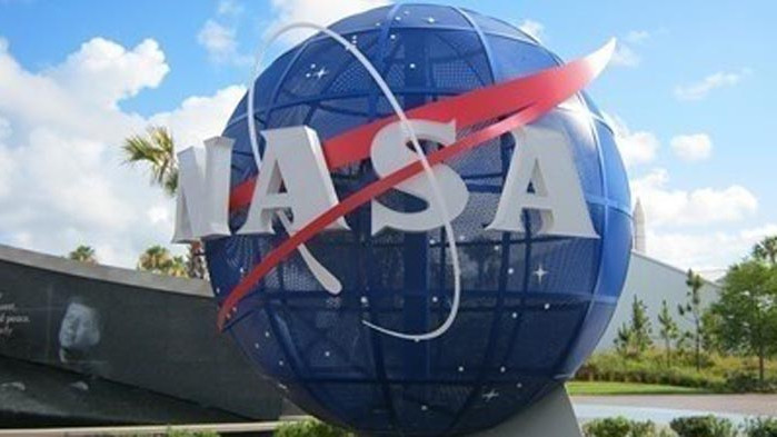 НАСА конструира апарат, който ще изследва астероид с баснословни богатства