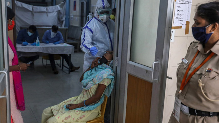 Коронавирус: За 24 часа, близо 30 000 заразени в Индия
