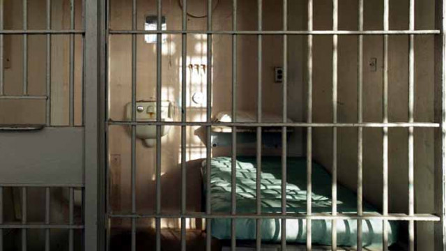 Две години ще лежи 35-годишен мъж, заради блудство с малолетно момиче