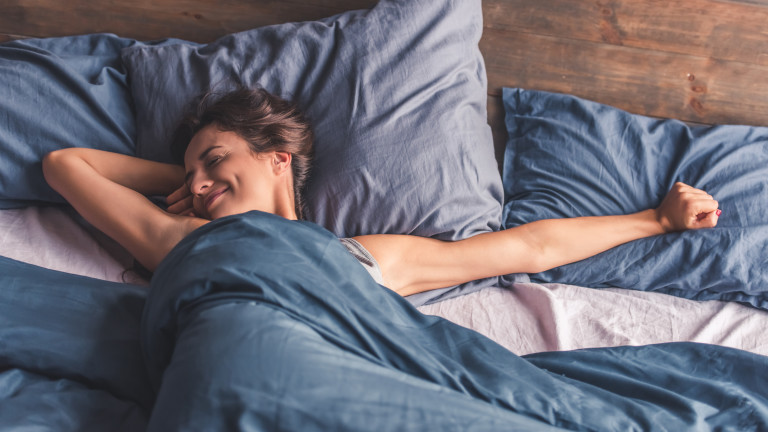 Оптимистите, спането и каква е връзката помежду им