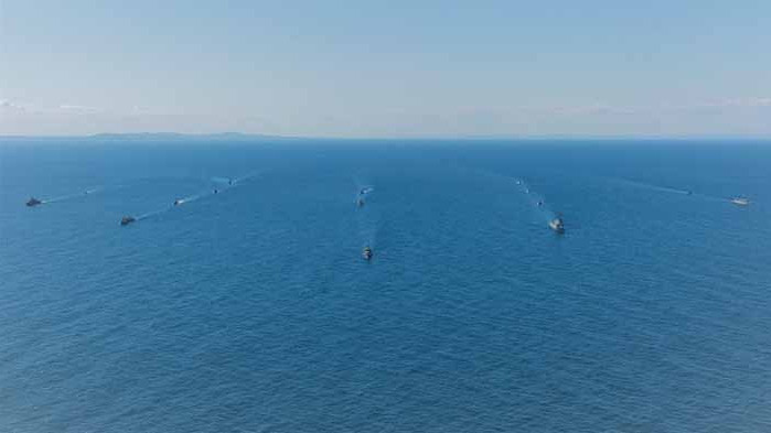 Корабите, участващи в учението „Бриз 2020”, изпълняват планираните задачи на море