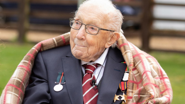 Ветеран от Втората световна война стана рицар