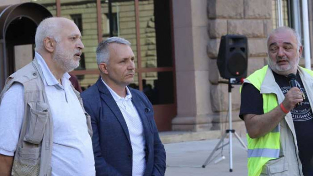 Призив от протеста да се нарушава Конституцията, искат масово неподчинение