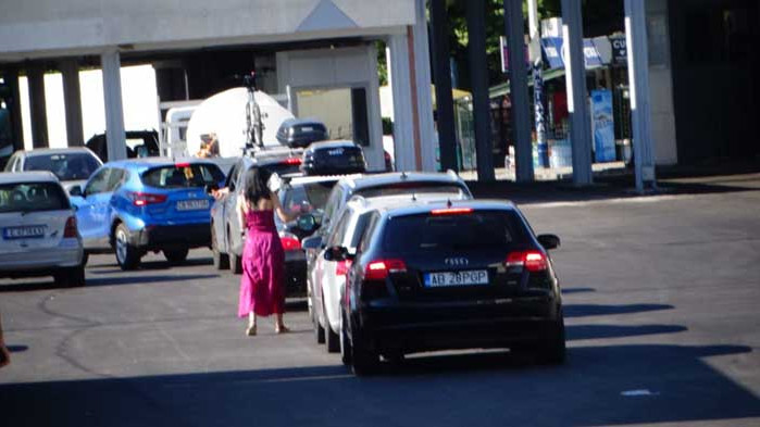Гърция спира целия трафик на автомобили и хора през ГКПП Илинден до 4 август