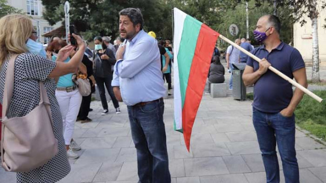 Христо Иванов подаде сигнал срещу главния прокурор Иван Гешев