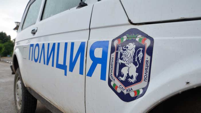 Двама, нарушили наложената им карантина, са установени днес във Варна