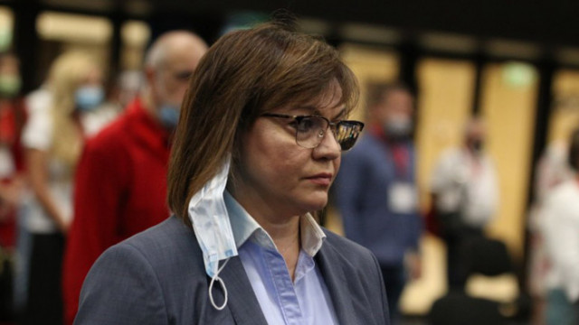 Нинова се извини на полицията, нарушила техните правила за реакция