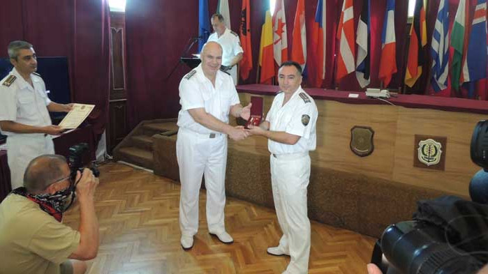 Награждаване на военнослужещи от военноморските сили
