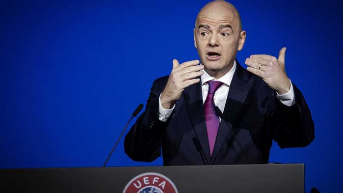 ФИФА реагира остро на разследването срещу Инфантино