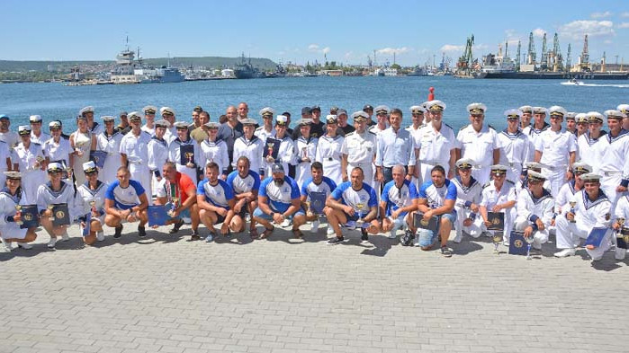 Победителите в спартакиадата по морски спортове на Военноморските сили бяха наградени