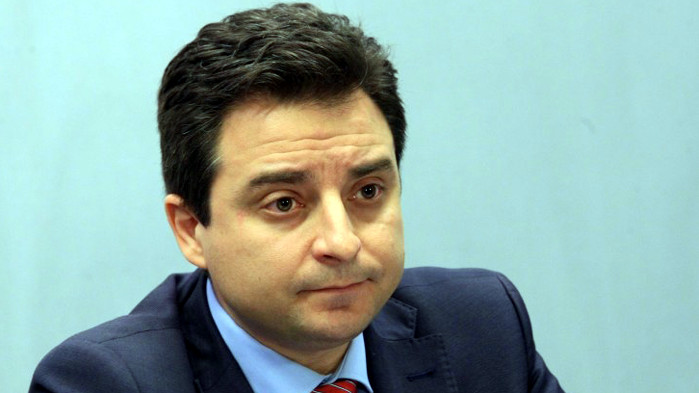 Димитър Данчев се отказа от битката за БСП в полза на Корнелия Нинова